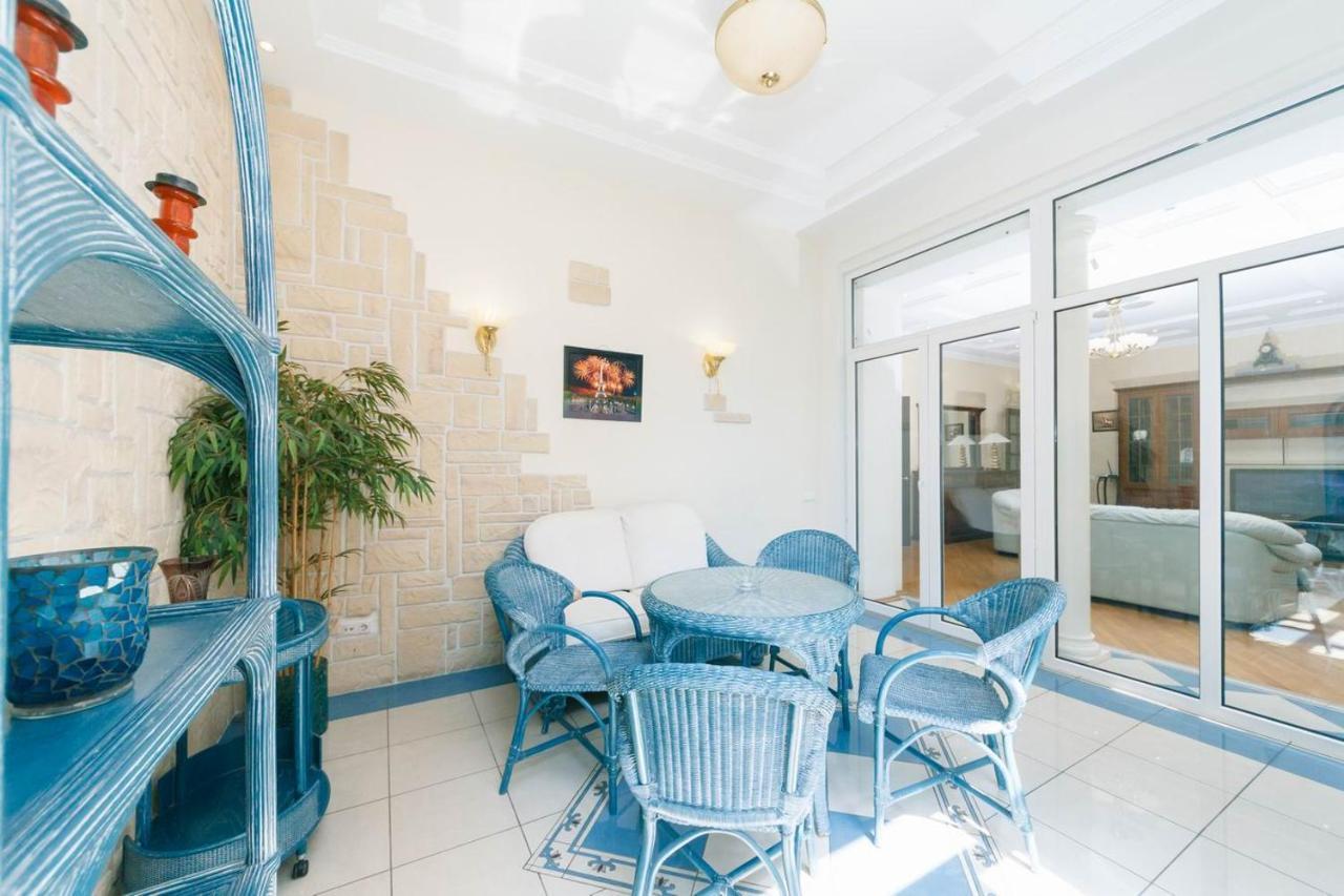 Apartament On Independence Square Kiev Ngoại thất bức ảnh
