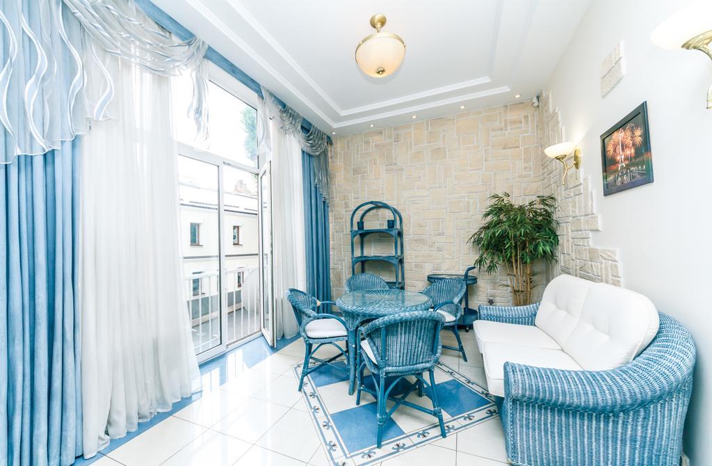 Apartament On Independence Square Kiev Ngoại thất bức ảnh
